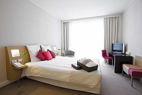 Executive King Room with Sofa