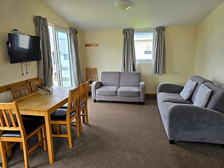 Castaways Holiday Park