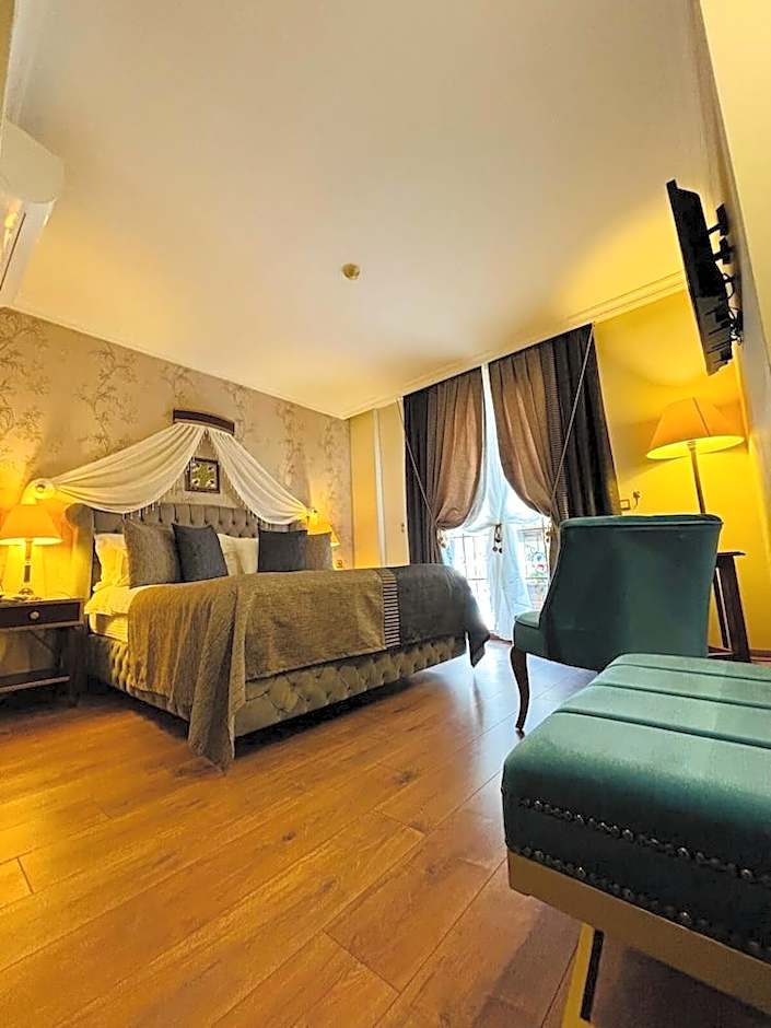 Saint John Hotel