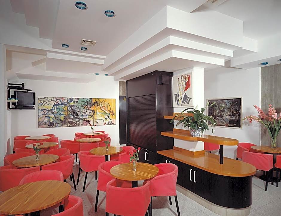 Hotel Wally