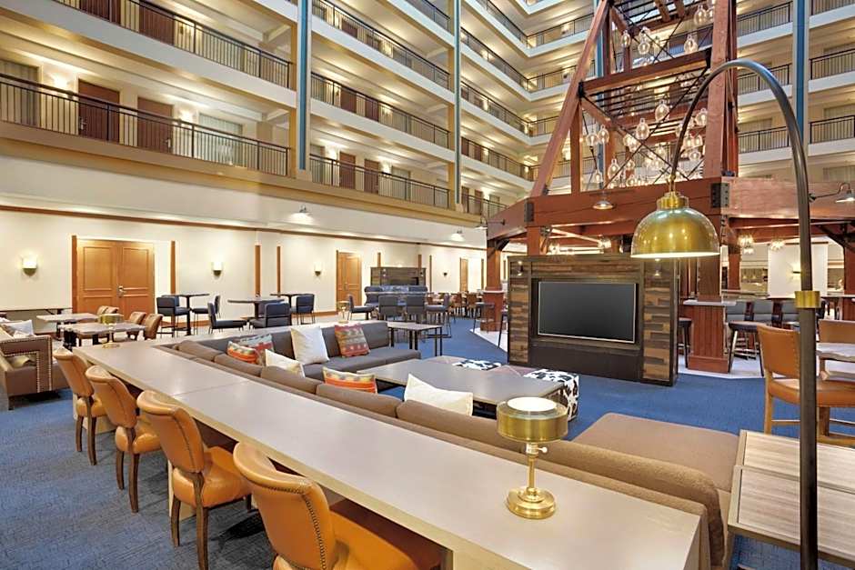 Embassy Suites By Hilton Hotel Denver - International Airport