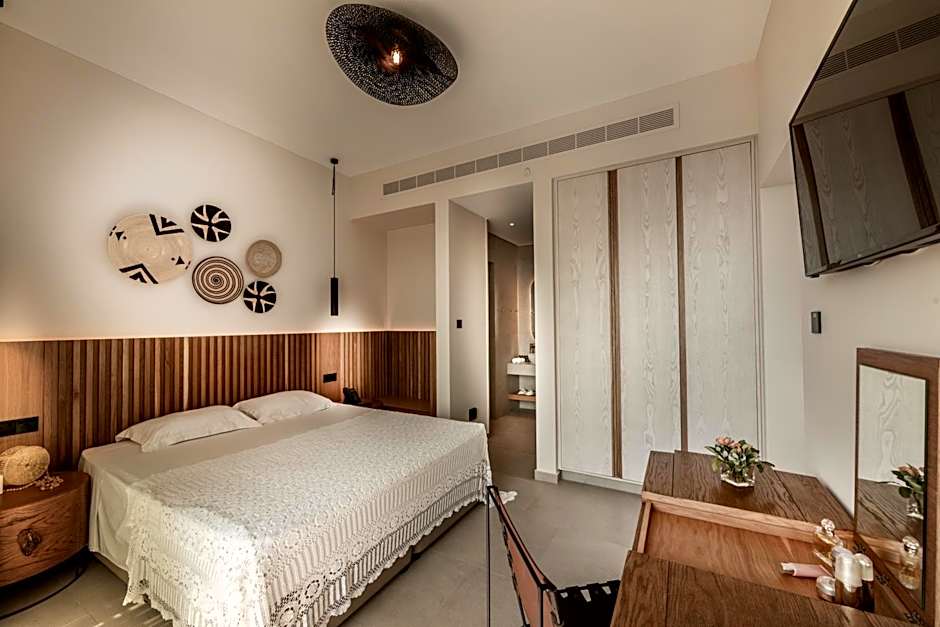 Anemi Hotel & Suites