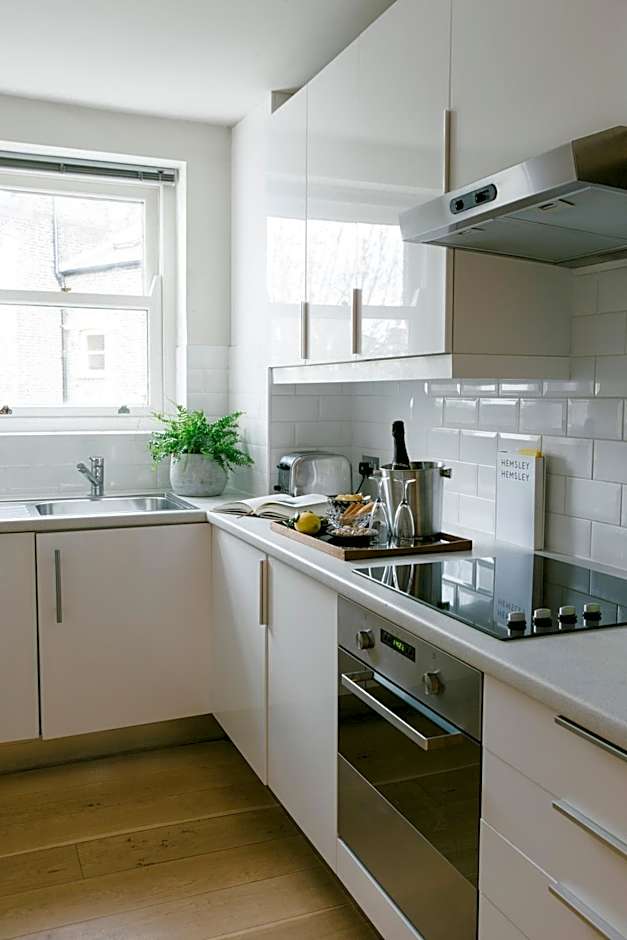 Europa House Apartments