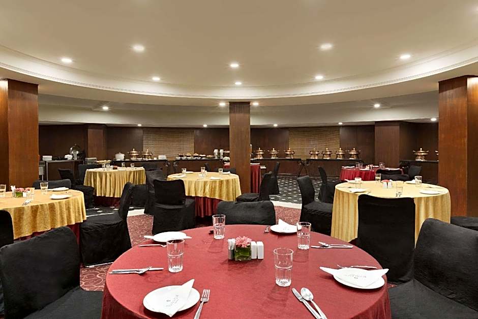 Regenta Place Bangalore, Cunningham Road