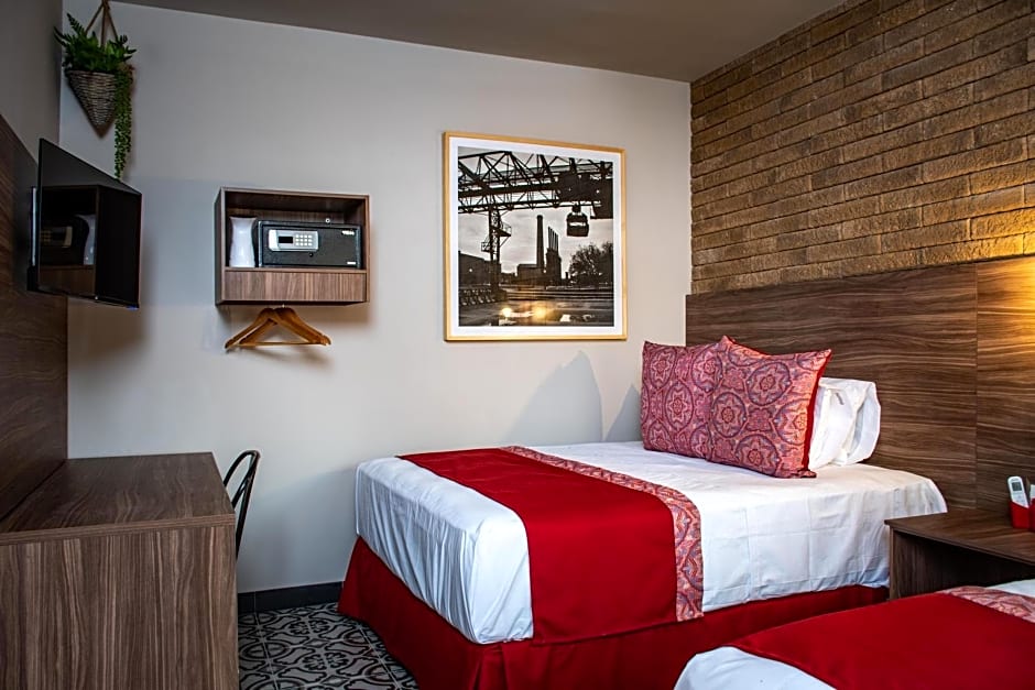HOTELES ANTIGUA - CASONA ALLENDE