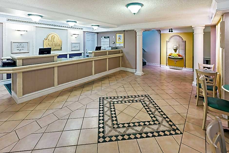 La Quinta Inn & Suites by Wyndham El Paso Lomaland