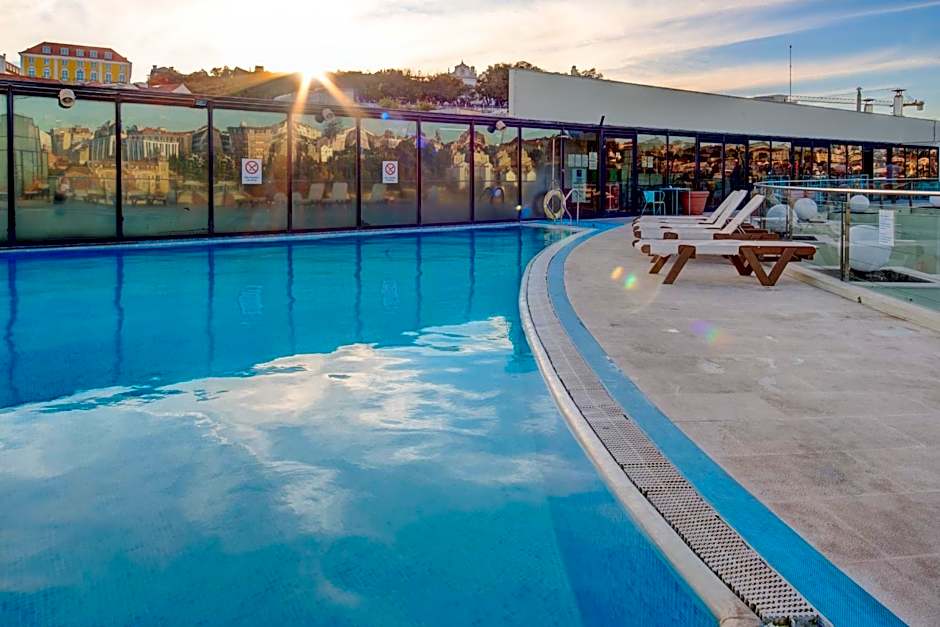 VIP Executive Eden Aparthotel