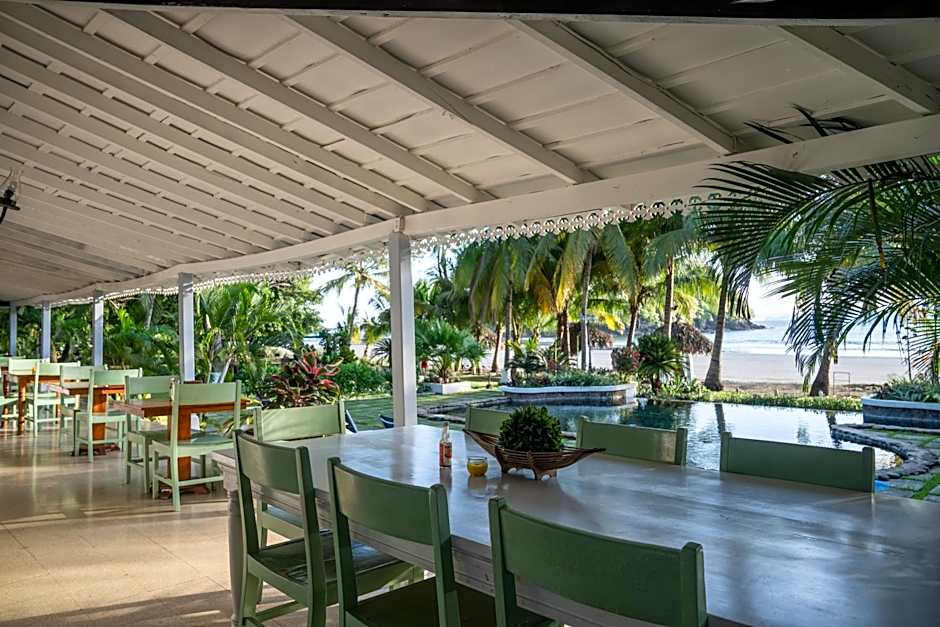 Villa Marina Lodge & Condos