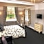 Alison House