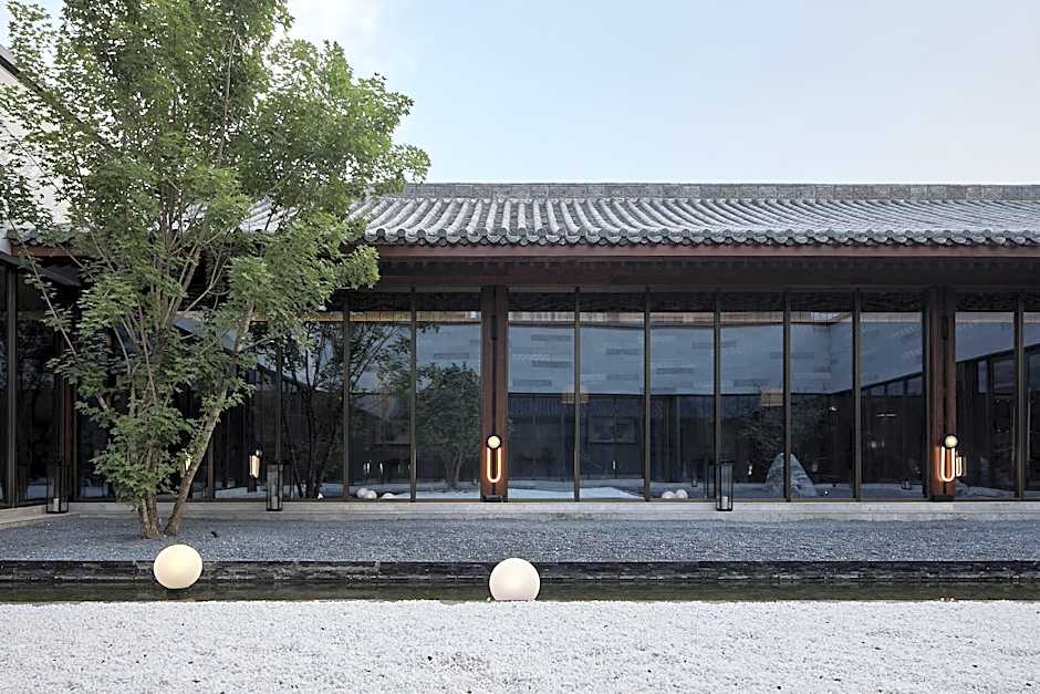 Ramada by Wyndham Luoyang Downtown