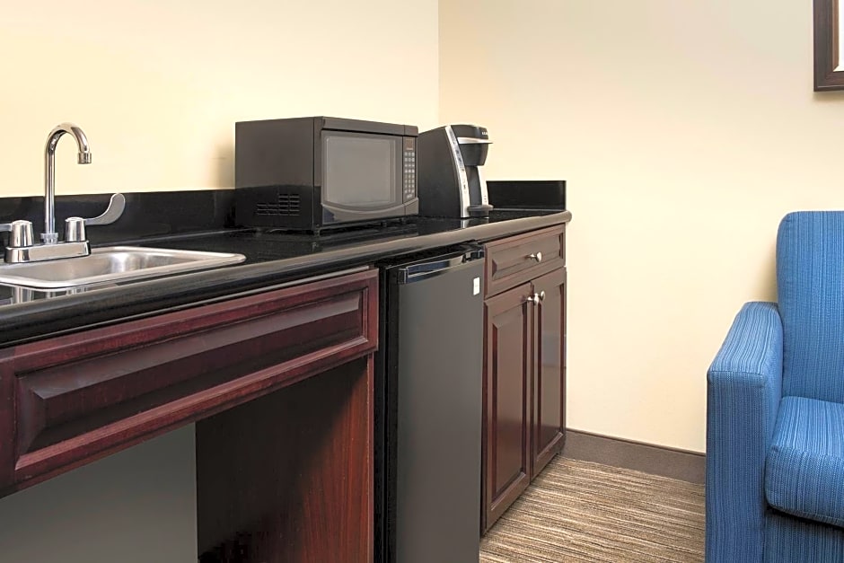Holiday Inn Express Uvalde By IHG