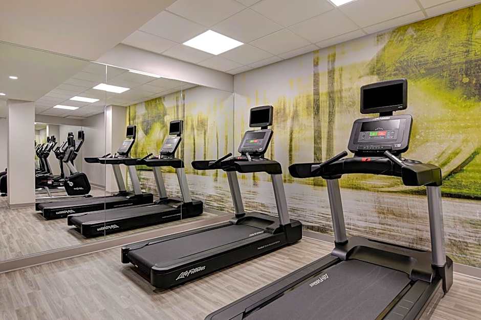 Courtyard by Marriott Cincinnati Downtown 
