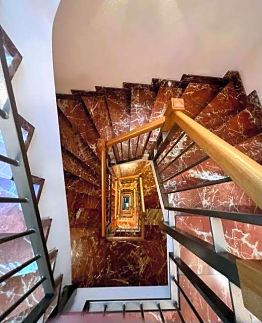 Aparthotel El Serch