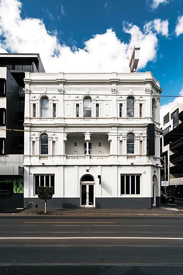 East Brunswick Hotel