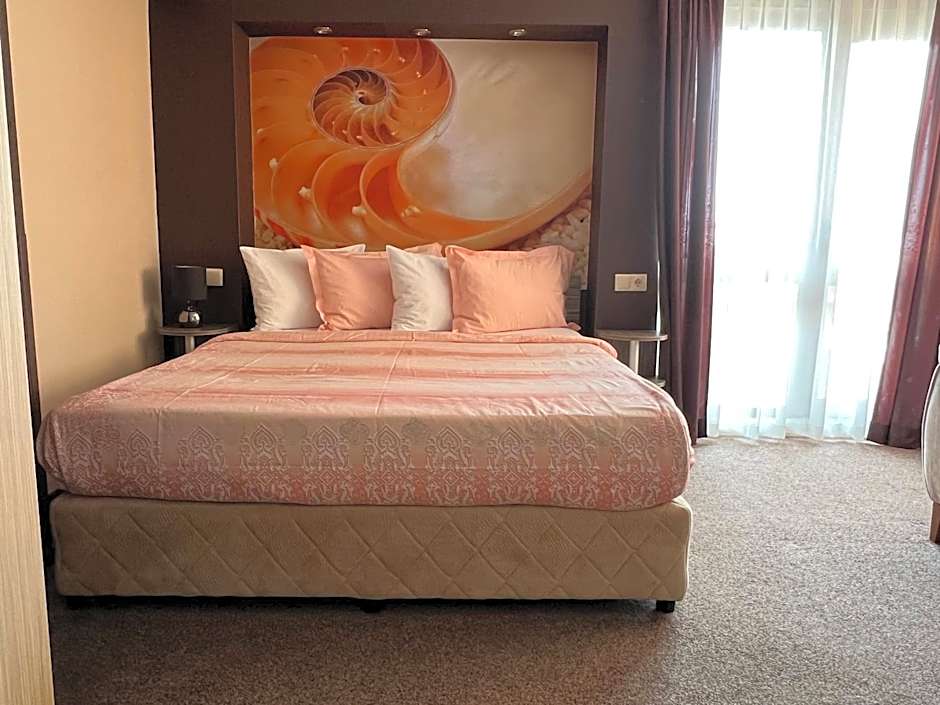 Hotel Lazur
