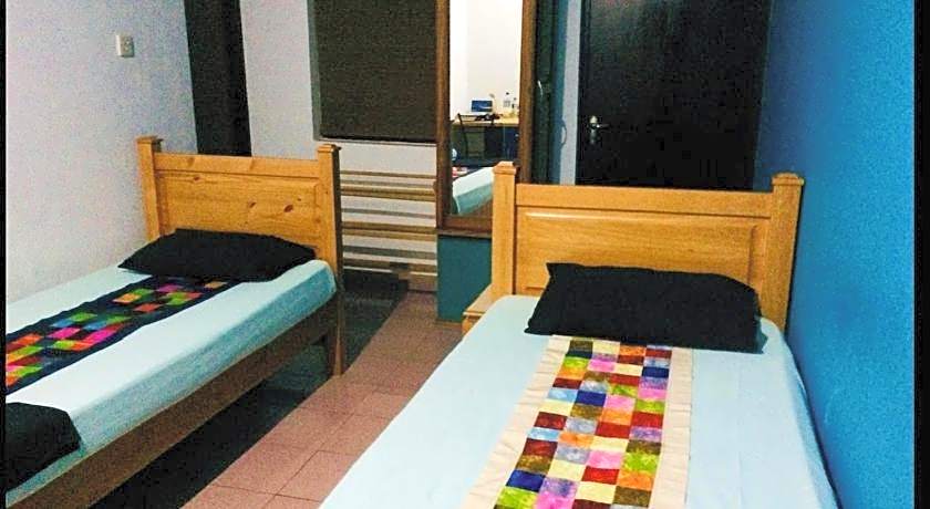 Breeze of Paradise Hotel