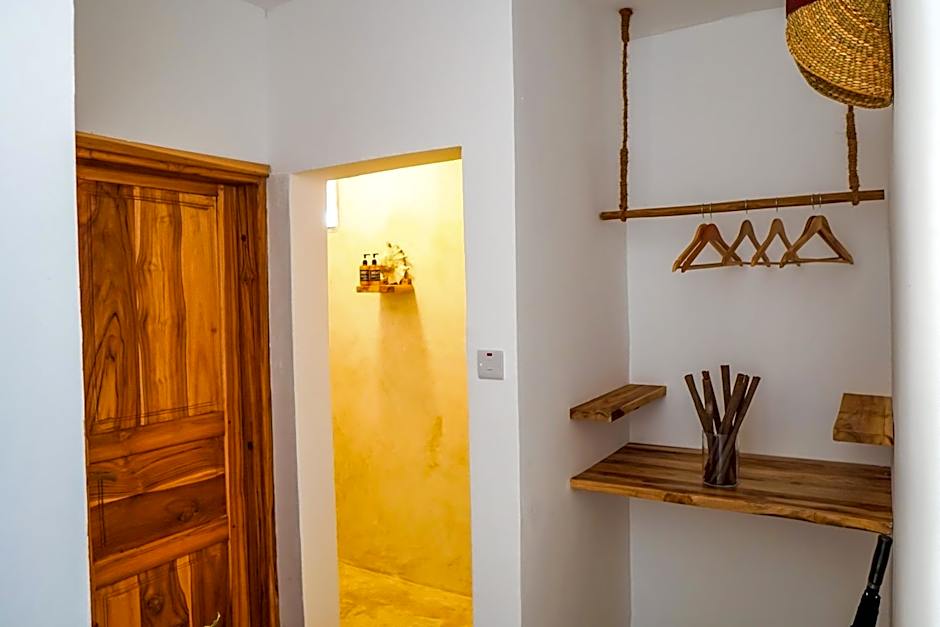 Raffia Boutique Hotel