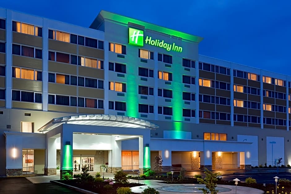 Holiday Inn Clark - Newark, an IHG Hotel