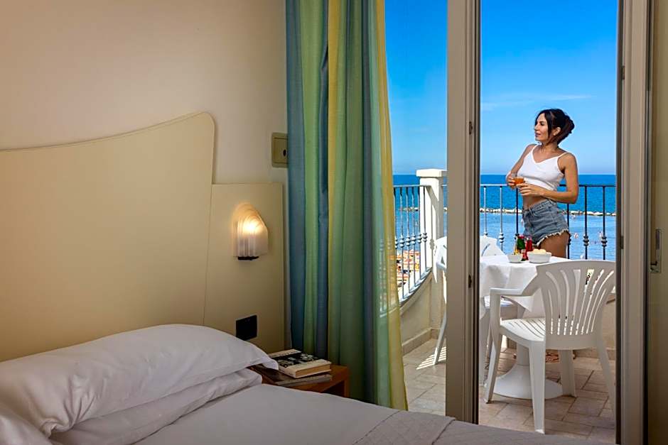 Hotel Zeus