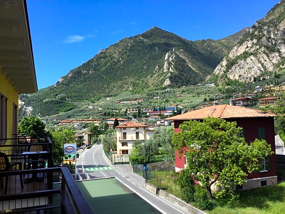 Hotel Limone