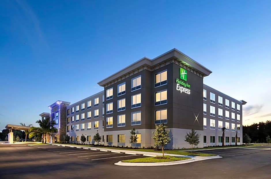 Holiday Inn Express Cape Canaveral by IHG