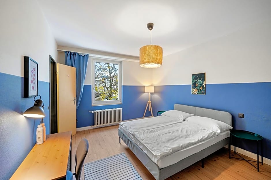 Becozy Self Check-in Pop-Up Hotel Basel