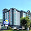 Days Inn & Suites by Wyndham Niagara Falls Centre St. By the Falls
