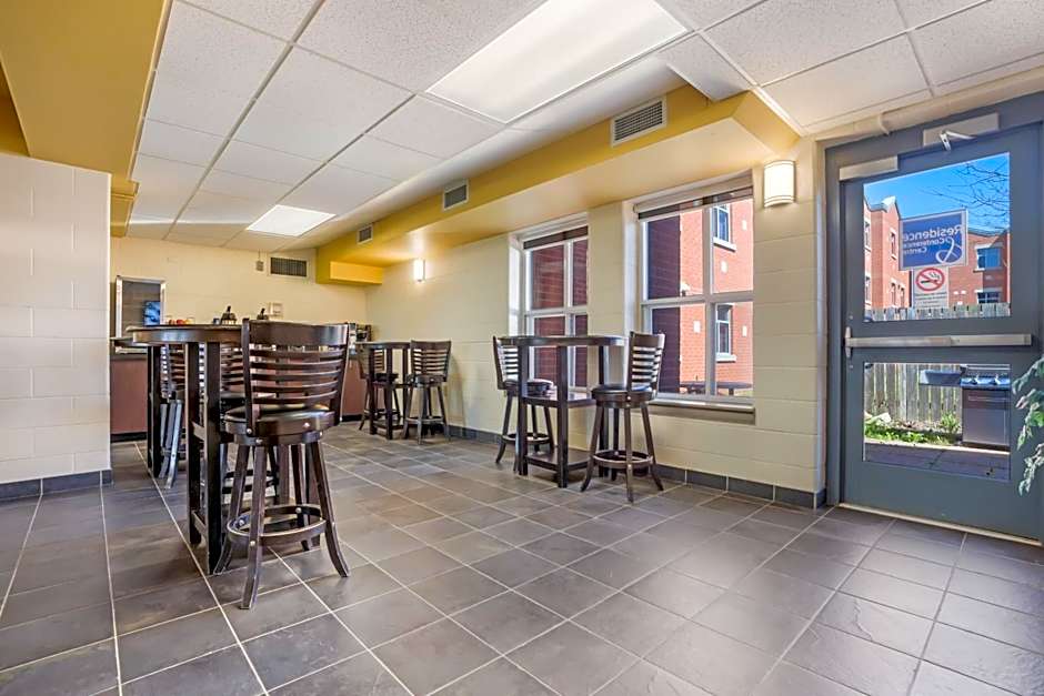 Residence & Conference Centre - Welland