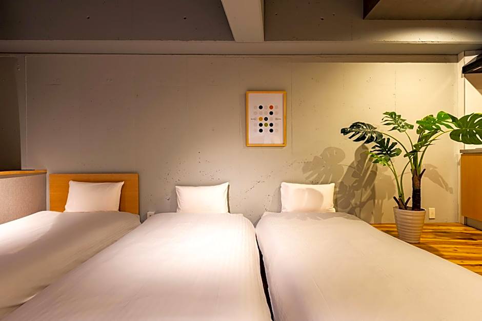 e-stay namba