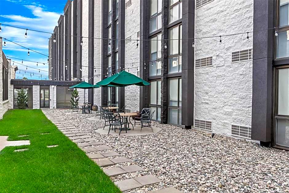 Red Lion Hotel & Conference Center Cheyenne