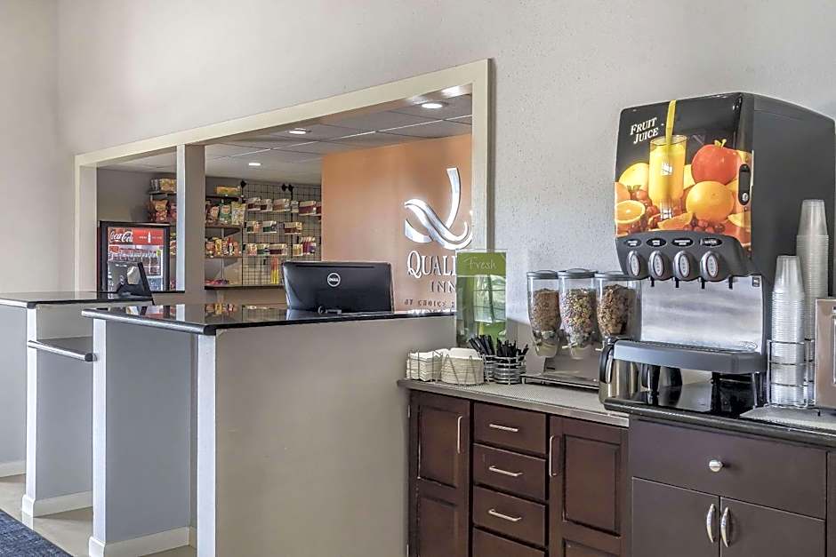 Quality Inn & Suites Stuttgart North