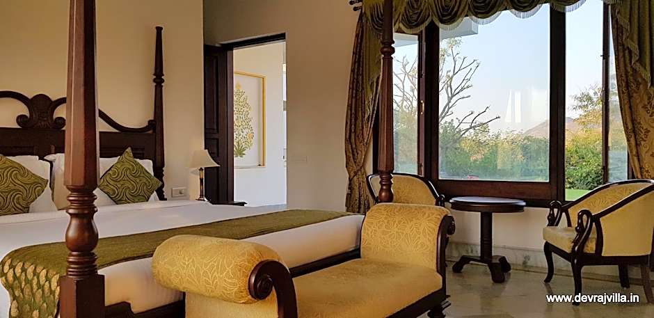 Devraj Villa - Luxury Pool Villa Udaipur