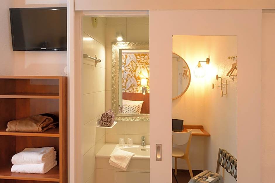 Hotel Arc-En-Ciel Colmar Contact Hotel