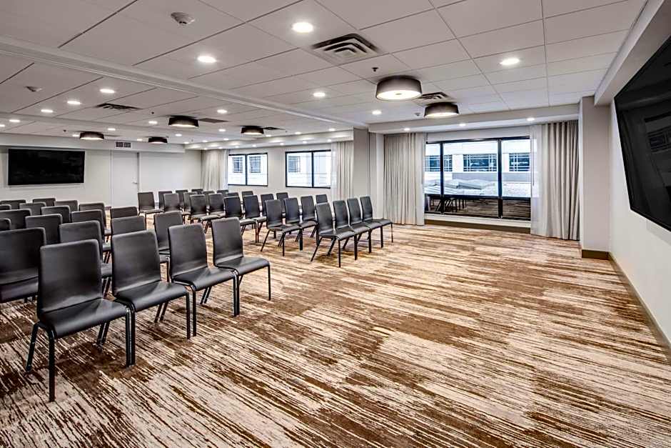 DoubleTree By Hilton Hotel Jersey City