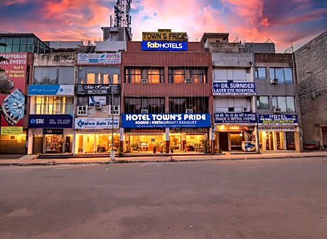 FabHotel Town Pride