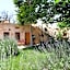 Sarnich Cave Suites