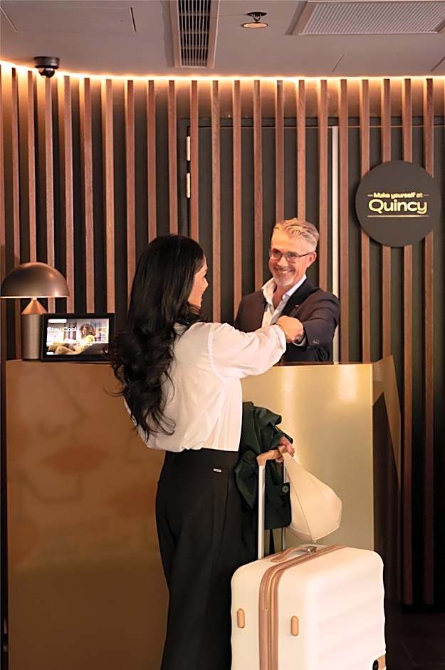 Quincy Hotel Melbourne
