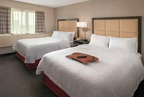 One-Bedroom Double Suite - Non-Smoking
