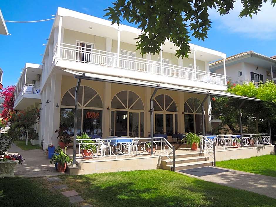 Avra Beach Hotel