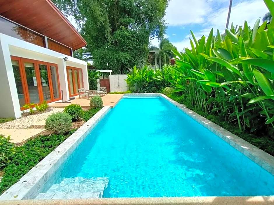 Pranaluxe 4 Bedroom Pool Villa C6