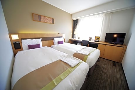 Economy Twin Room with Skytree View - Non-Smoking