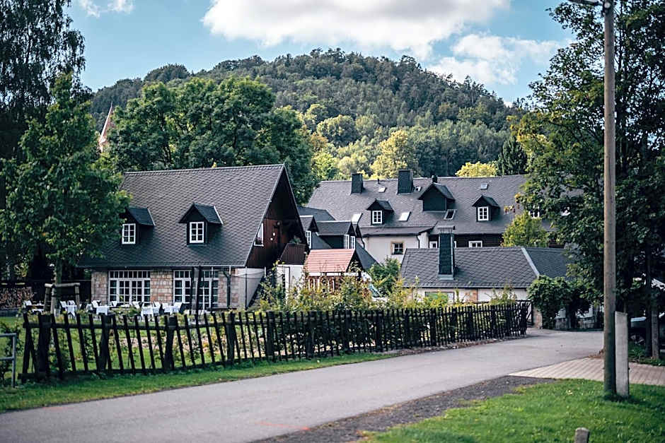 Hotel U Pekaře - Jítravský Dvorec