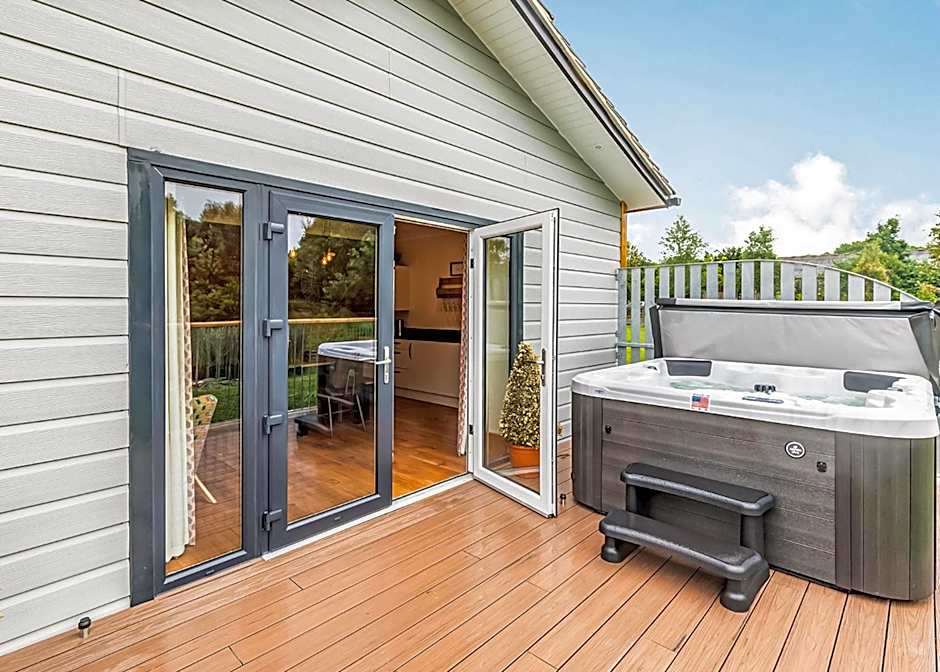 Flaxton Meadows Luxury Lodges