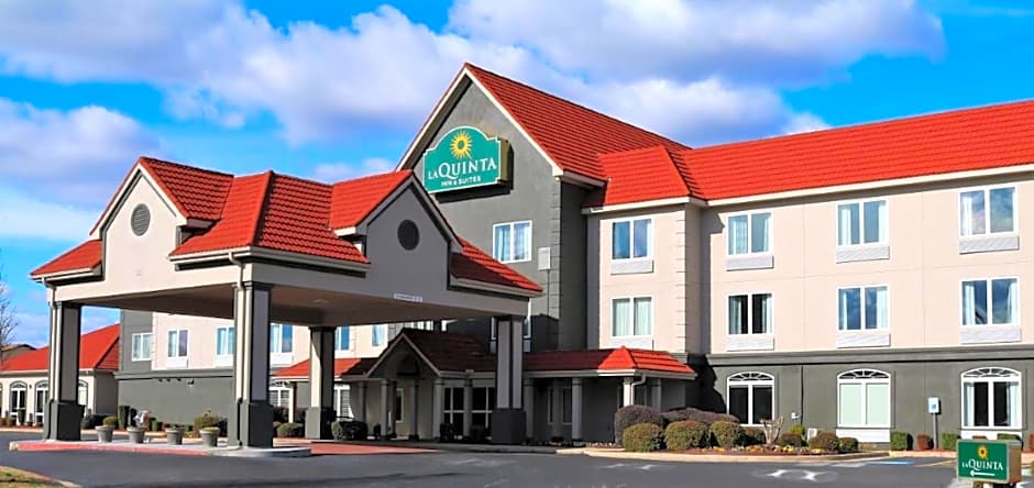 La Quinta Inn & Suites by Wyndham Russellville