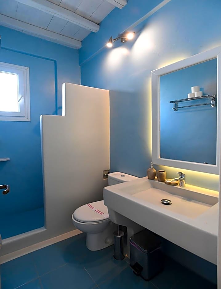 Nostos Beachfront Apartments & Studios