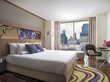 Superior Twin Room with City View