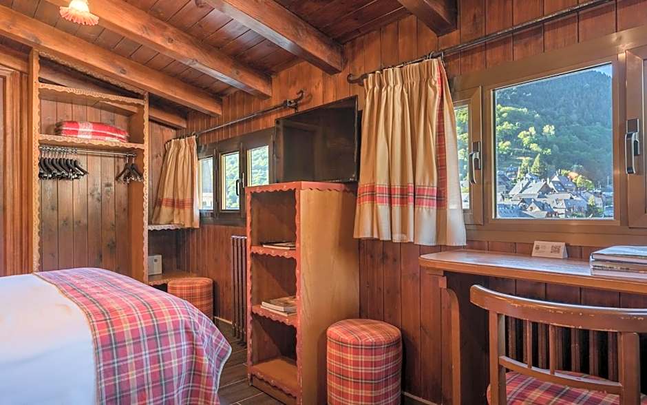 Hotel Aran La Abuela