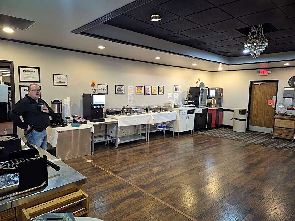 The Inn And Suites At 34 Fifty