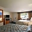 Days Inn by Wyndham West Yarmouth/Hyannis Cape Cod Area