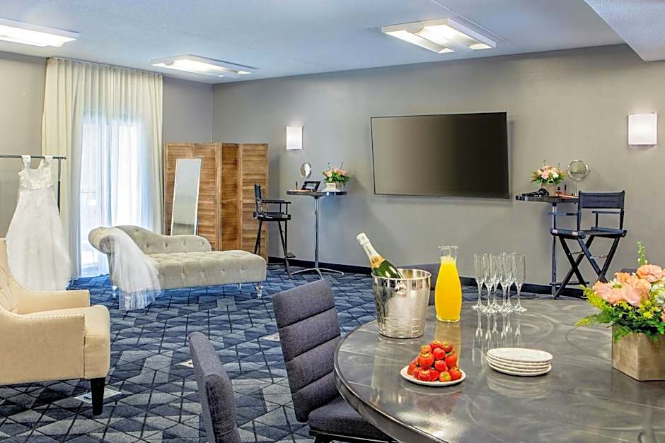Courtyard by Marriott Boston Andover